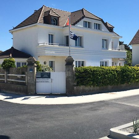 Bed and Breakfast Chambre D'Hotes "Lumiere Du Cap" Vue Mer Barneville-Carteret Exterior foto